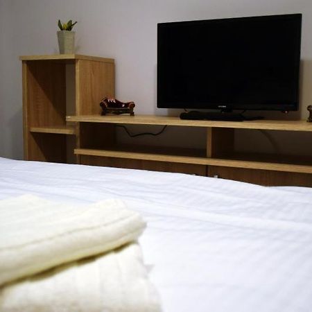 Appartement Apartament Thea à Făgăraş Extérieur photo